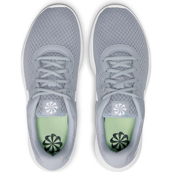 Nike Tanjun Women's Running Shoes - Picture 12 of 14